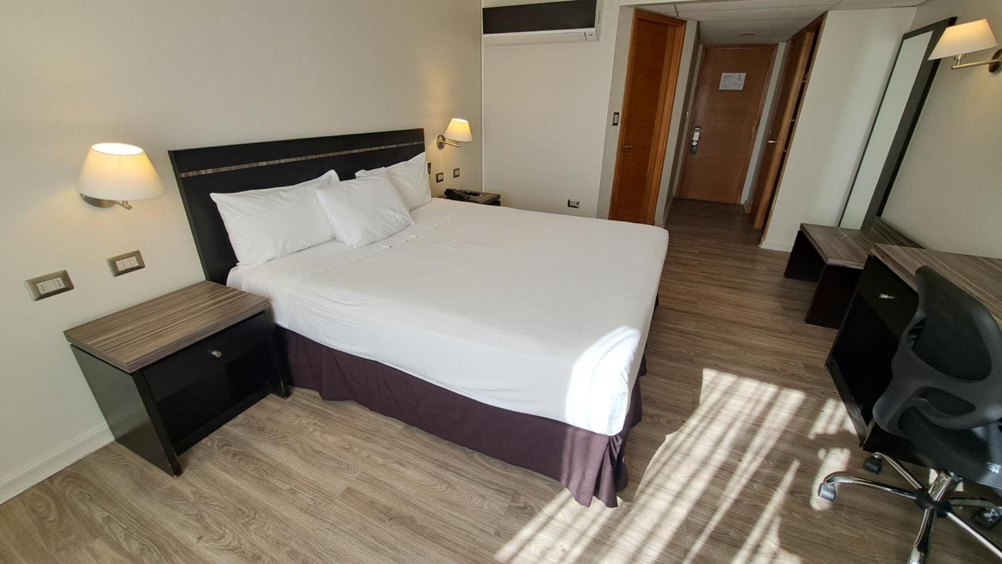 Hotel Diego De Almagro La Serena Extérieur photo